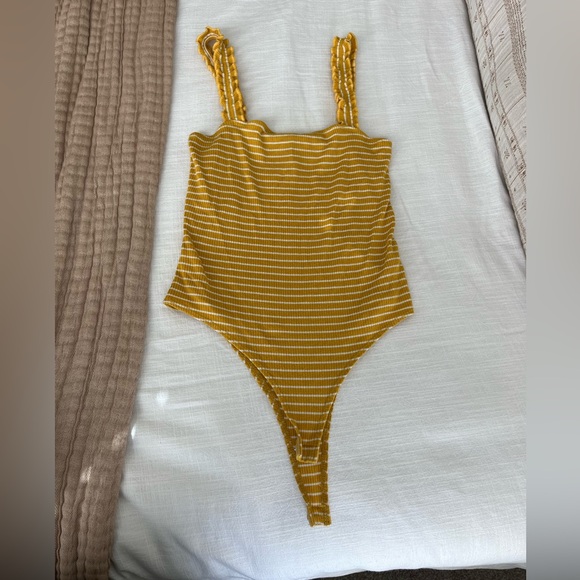 Francesca’s yellow and white striped bodysuit small - Picture 1 of 2